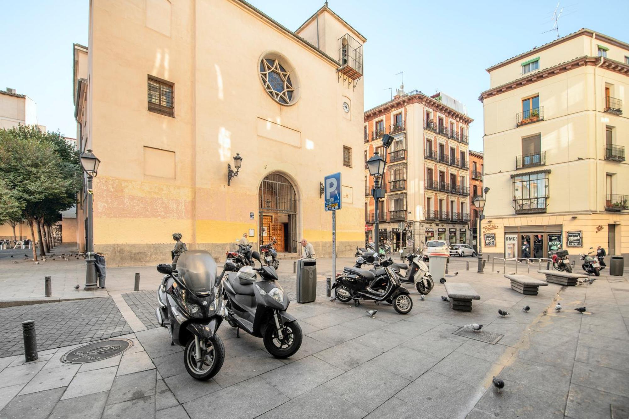 Coqueto Atico Apartman Madrid Kültér fotó